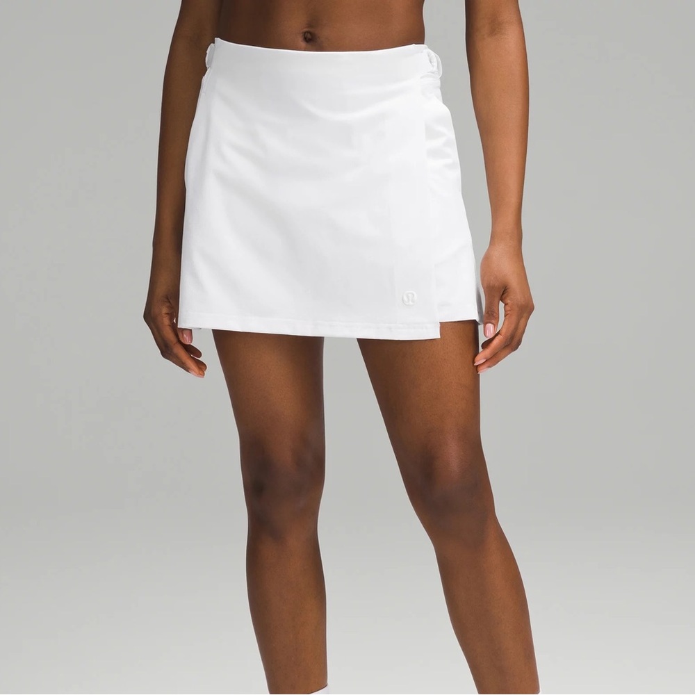 Lululemon Wrap front mid rise golf skirt NWT
